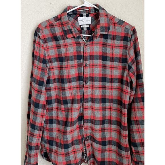 Denim & Flower Mens Medium Red 100% Cotton Flannel Button Up Shirt Preowned - Picture 3 of 10